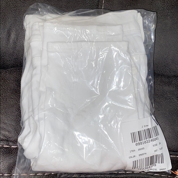 J. Crew 8” Toothpick Jeans in White 09355 skinny - Picture 7 of 9